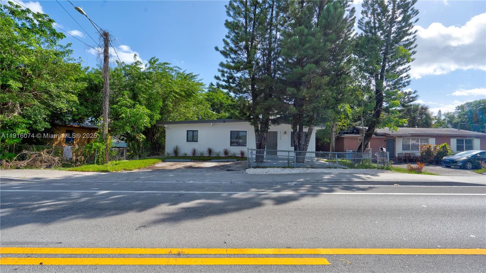 2736 NW 21st Ave photo 46