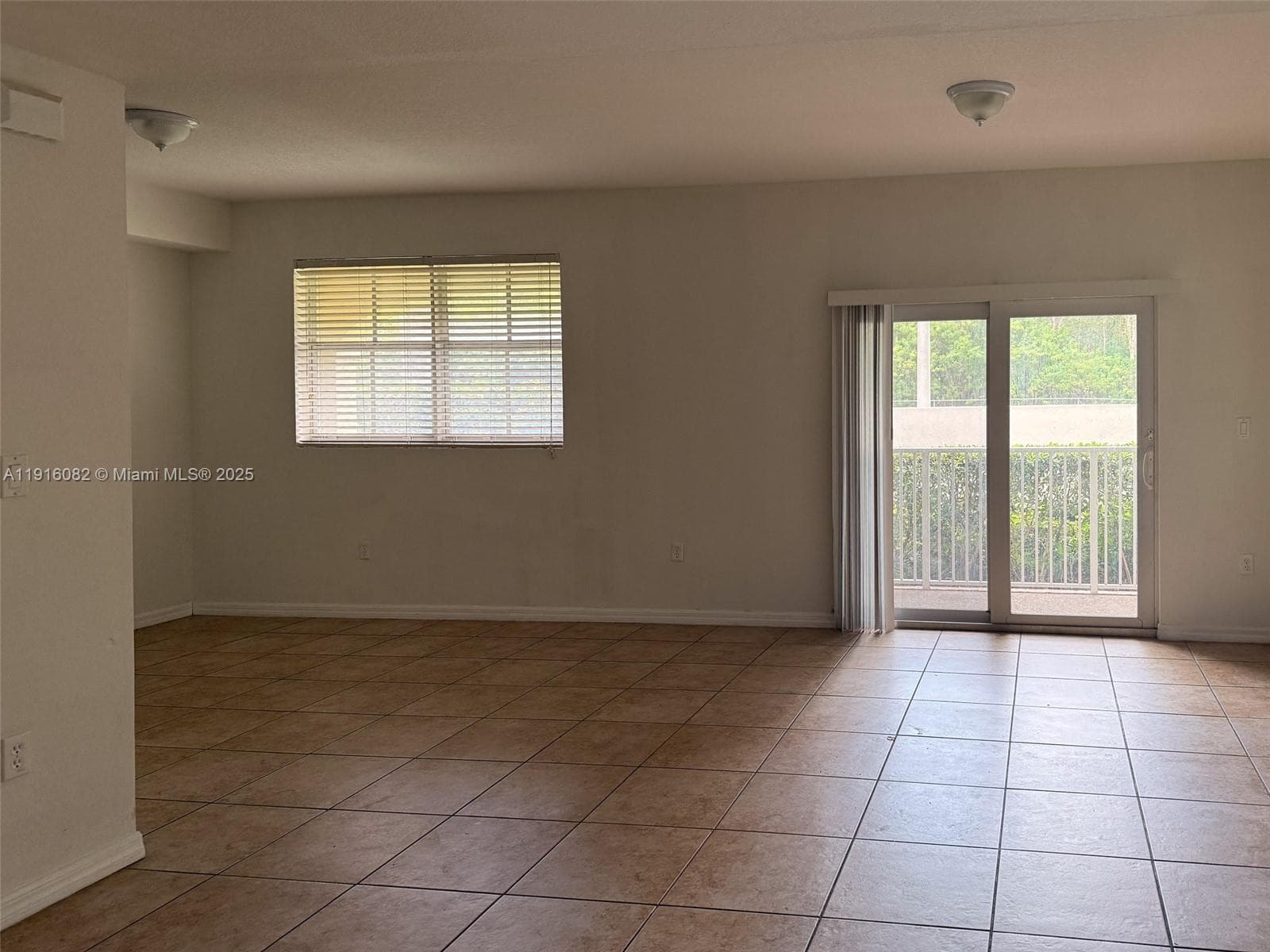 CORONADO AT DORAL IX COND · #222 in Doral - Photo 2