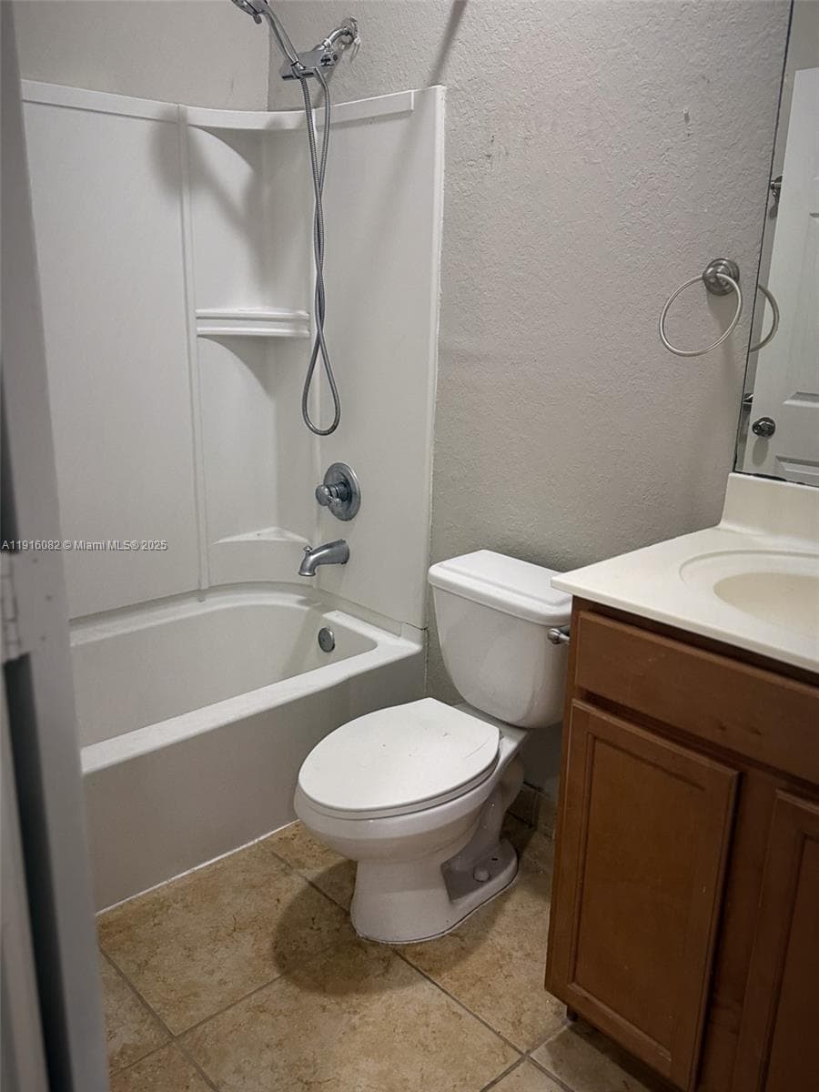 CORONADO AT DORAL IX COND · #222 in Doral - Photo 16