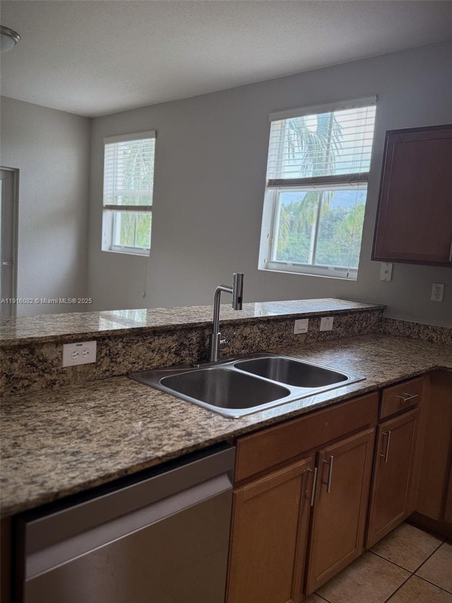 CORONADO AT DORAL IX COND · #222 in Doral - Photo 5