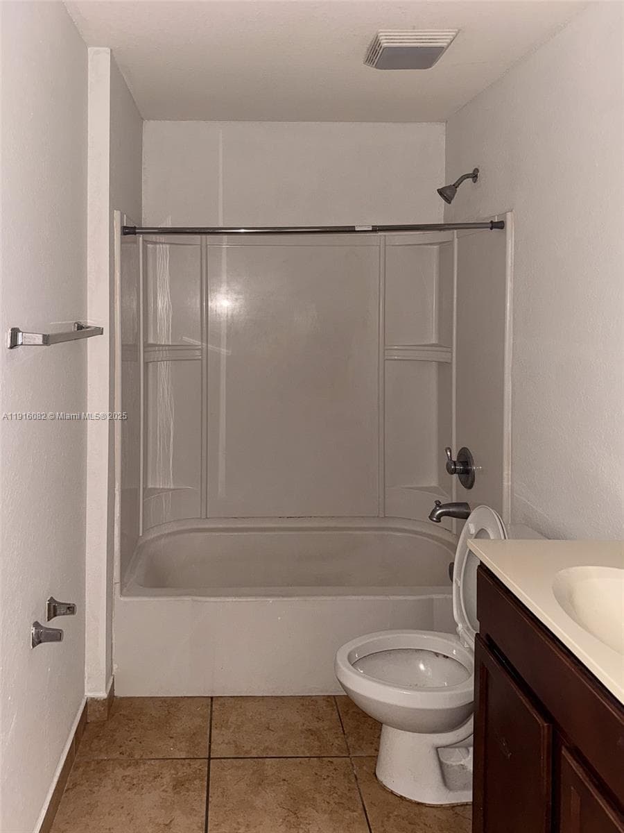CORONADO AT DORAL IX COND · #222 in Doral - Photo 9
