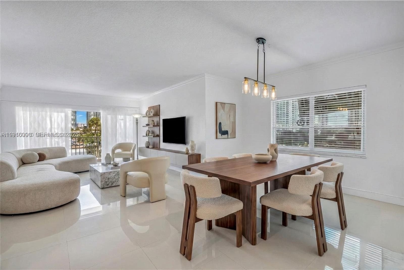 ARLEN HOUSE WEST CONDO · #231 in Sunny Isles Beach - Photo 4