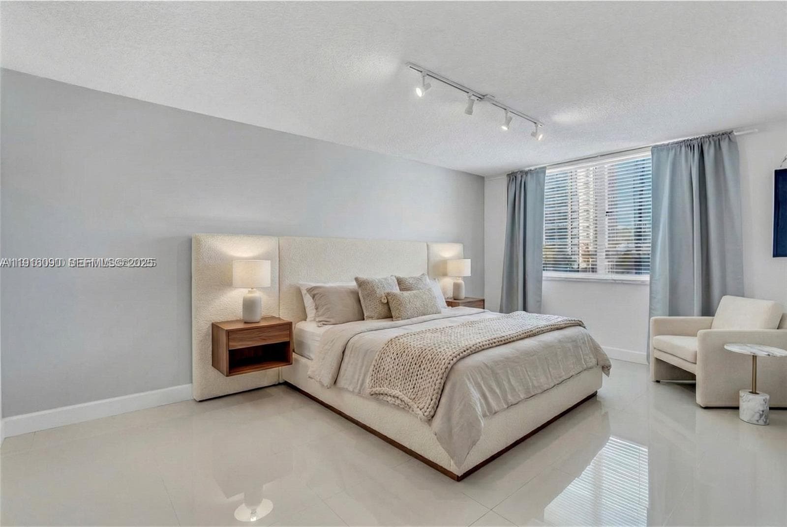 ARLEN HOUSE WEST CONDO · #231 in Sunny Isles Beach - Photo 8