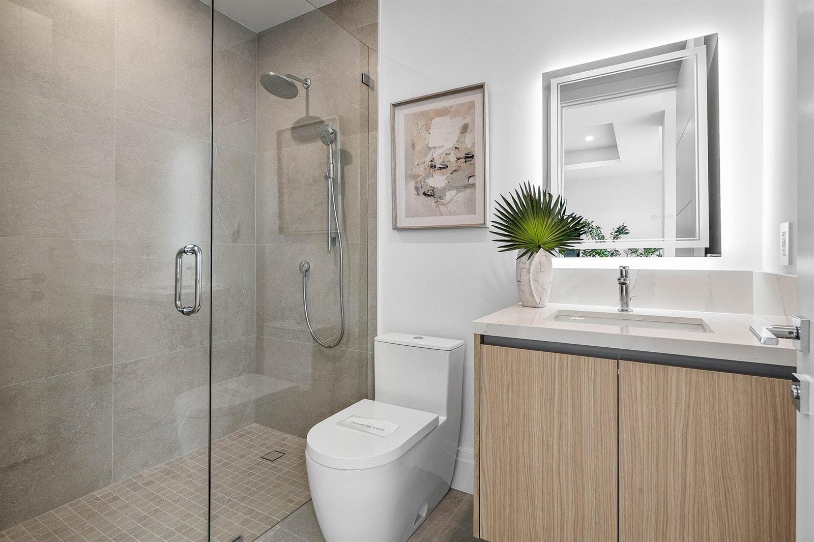 018-87IsleofVeniceDrive-FortLauderdale-F