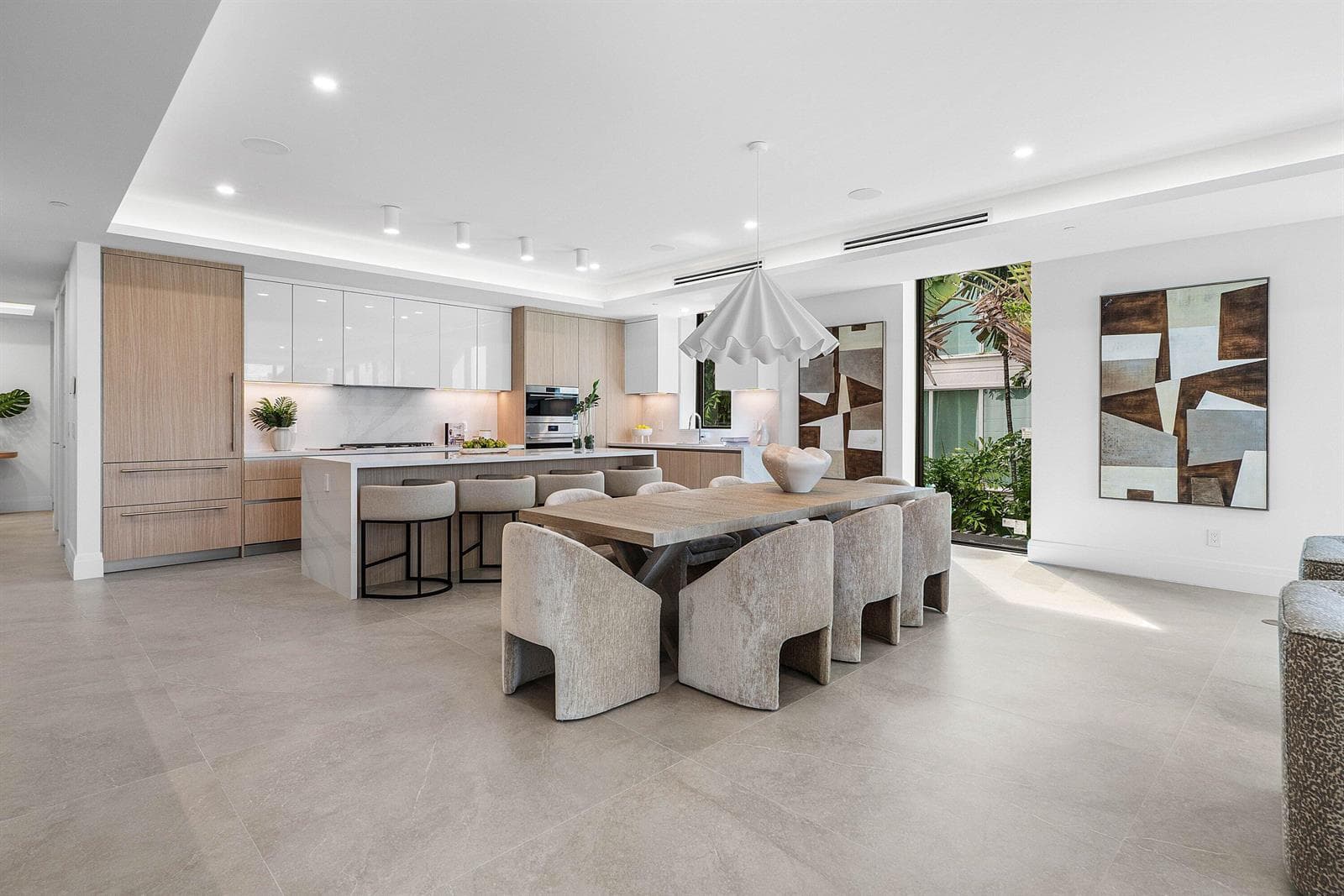 012-87IsleofVeniceDrive-FortLauderdale-F