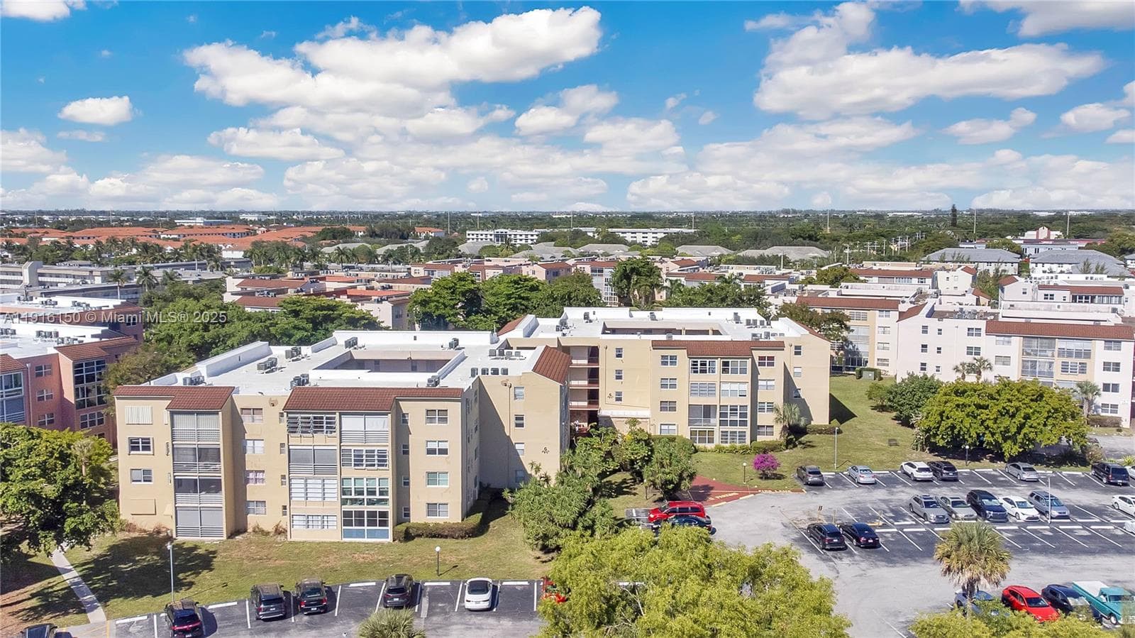 Somerset Condominium #7 · #411 in Lauderdale Lakes - Photo 21