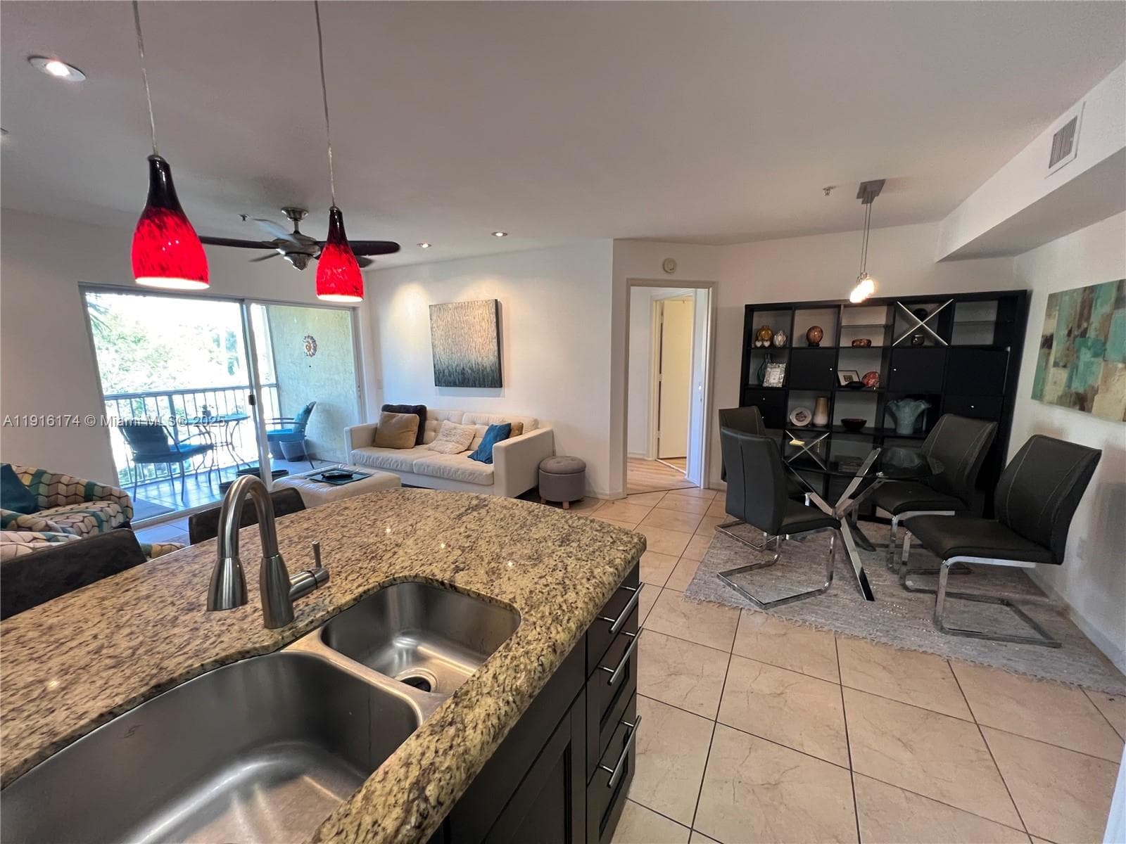 PINEHURST CLUB CONDO · #6-303 in Hollywood - Photo 4