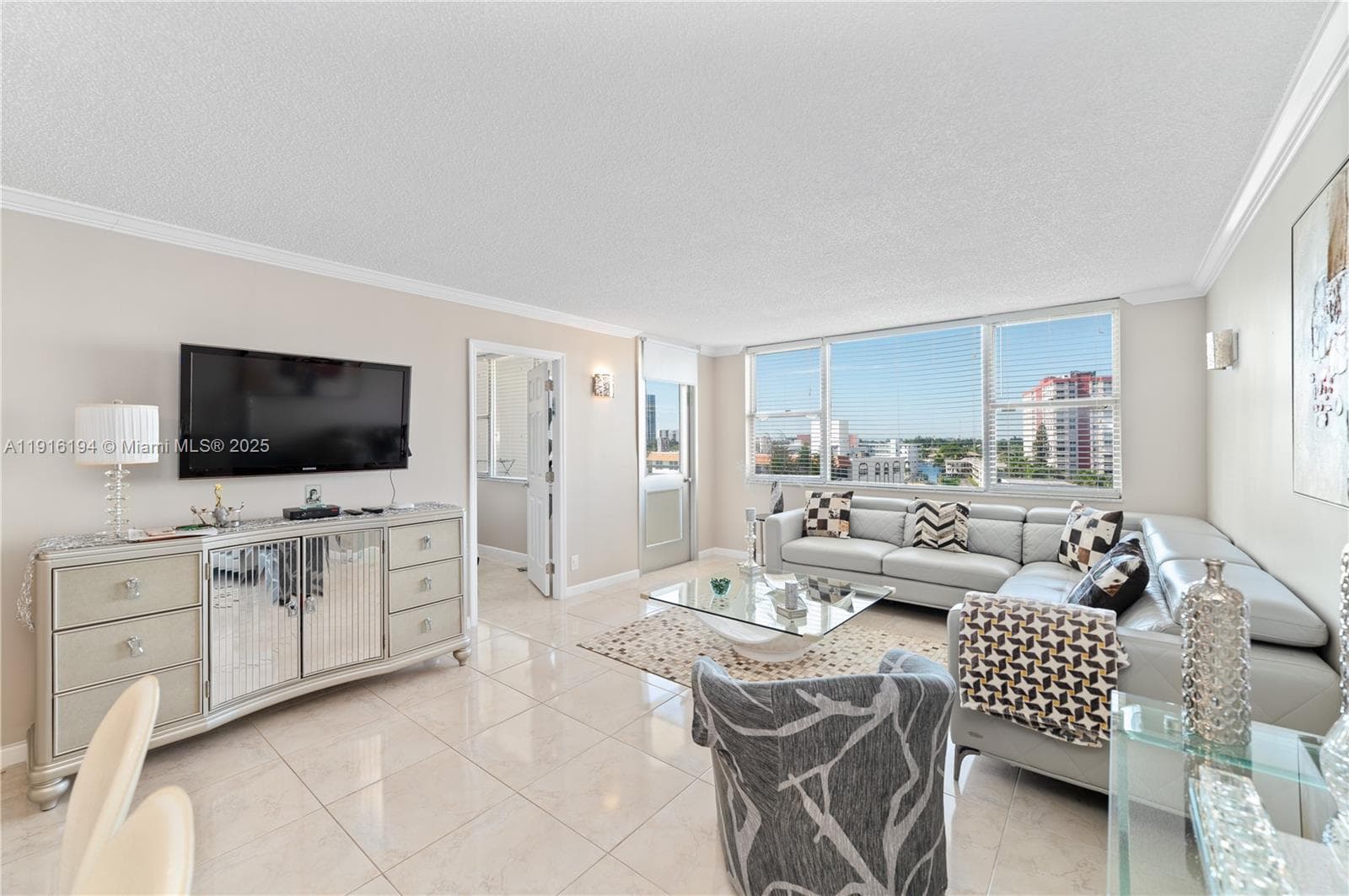 PARKER DORADO CONDO · #618 in Hallandale Beach - Photo 6