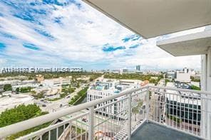 West Bay Plaza · #PH-07 in Miami Beach - Photo 1