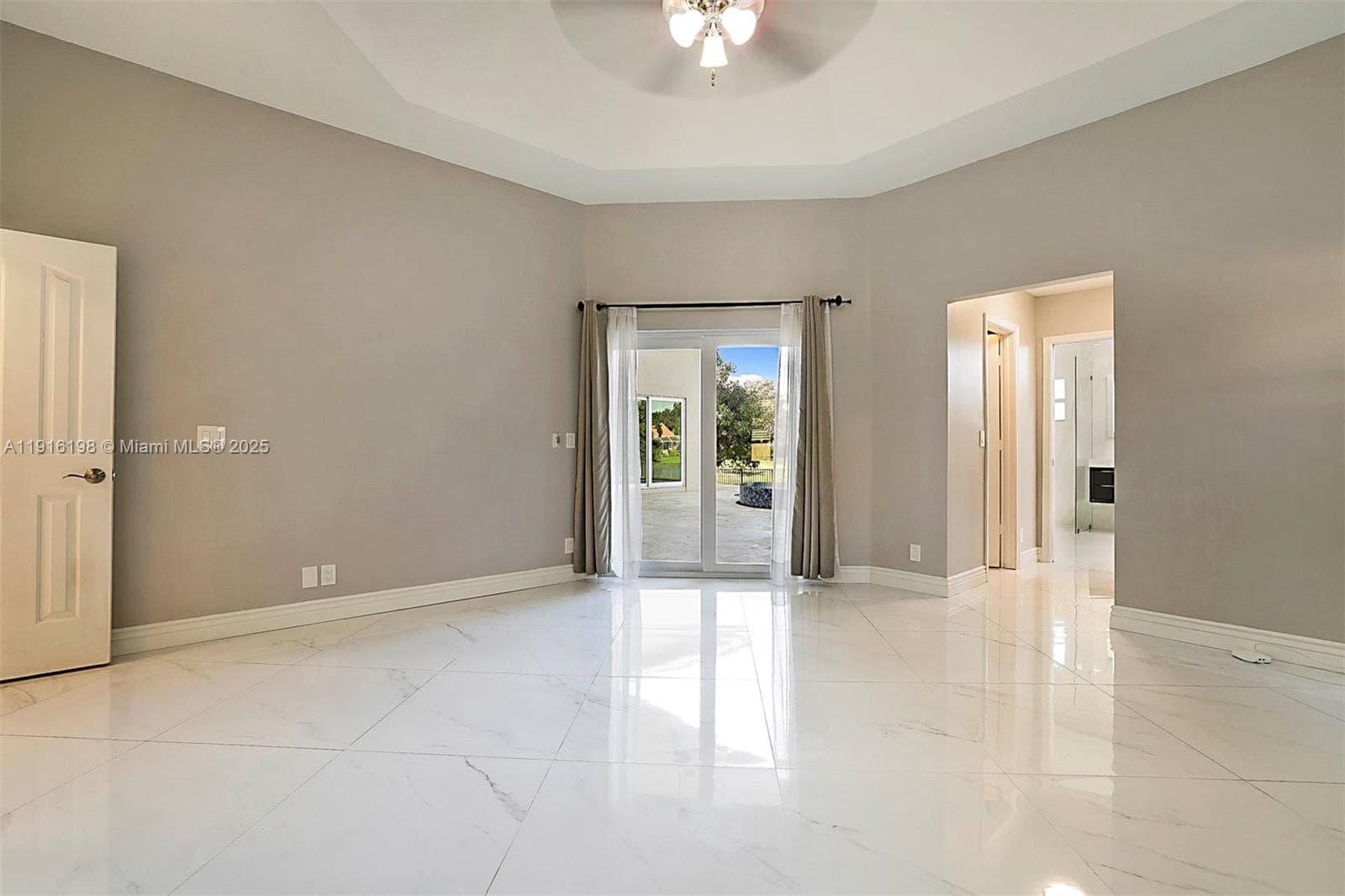 10133 NW 48th Dr photo 24