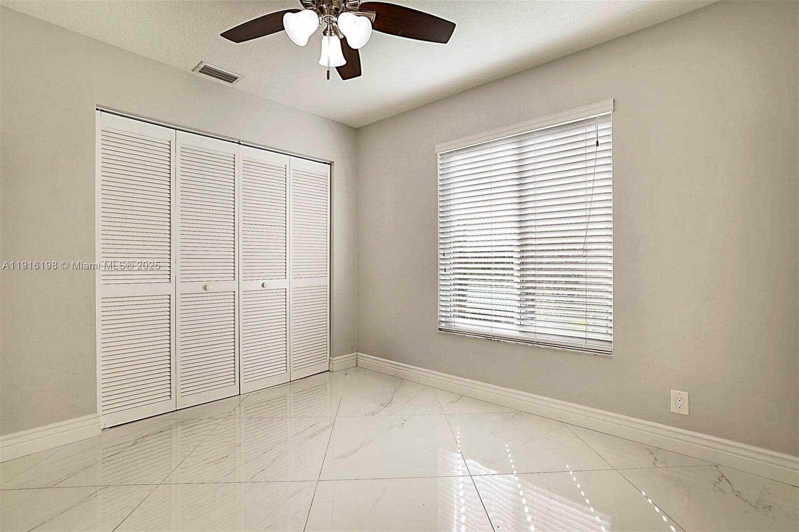 10133 NW 48th Dr photo 29