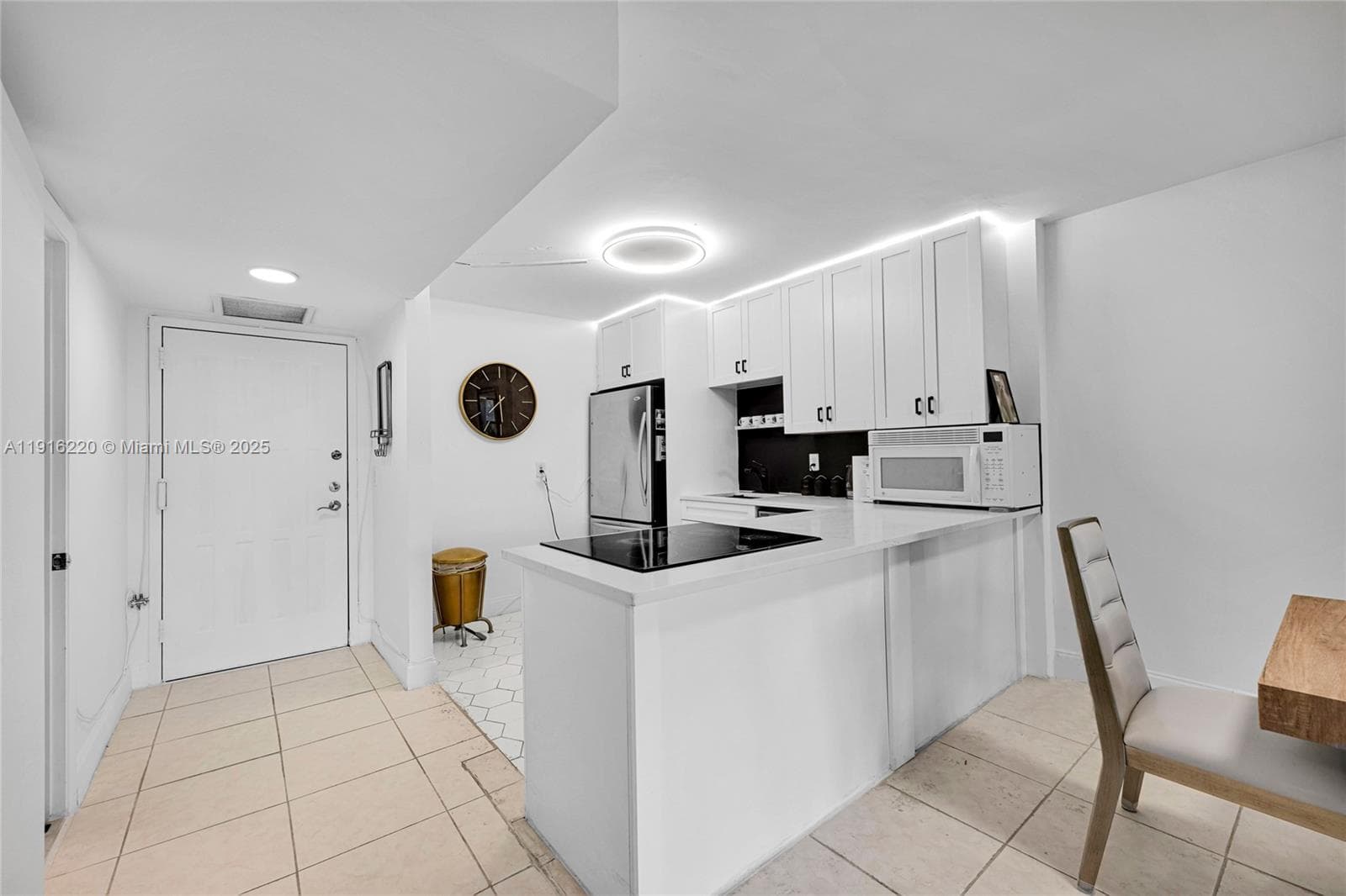 TOWERS OF OCEANVIEW · #605 in Hallandale Beach - Photo 2
