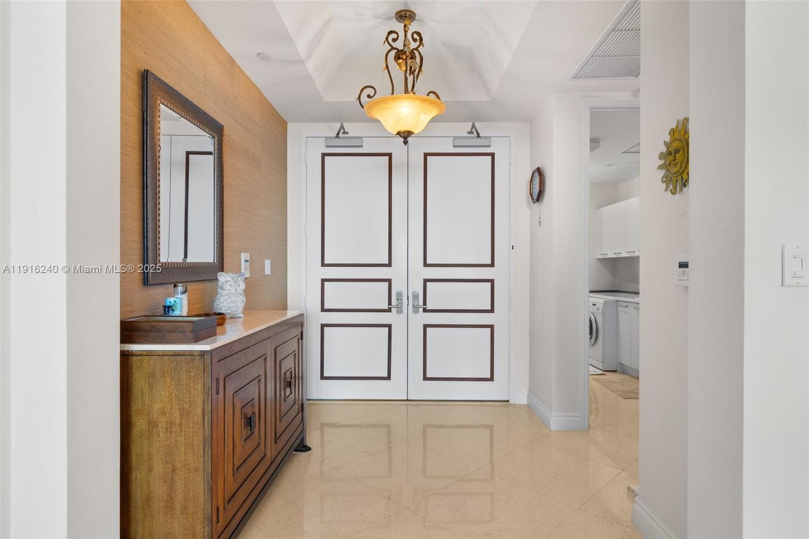Turnberry Ocean Colony · #1202 in Sunny Isles Beach - Photo 3