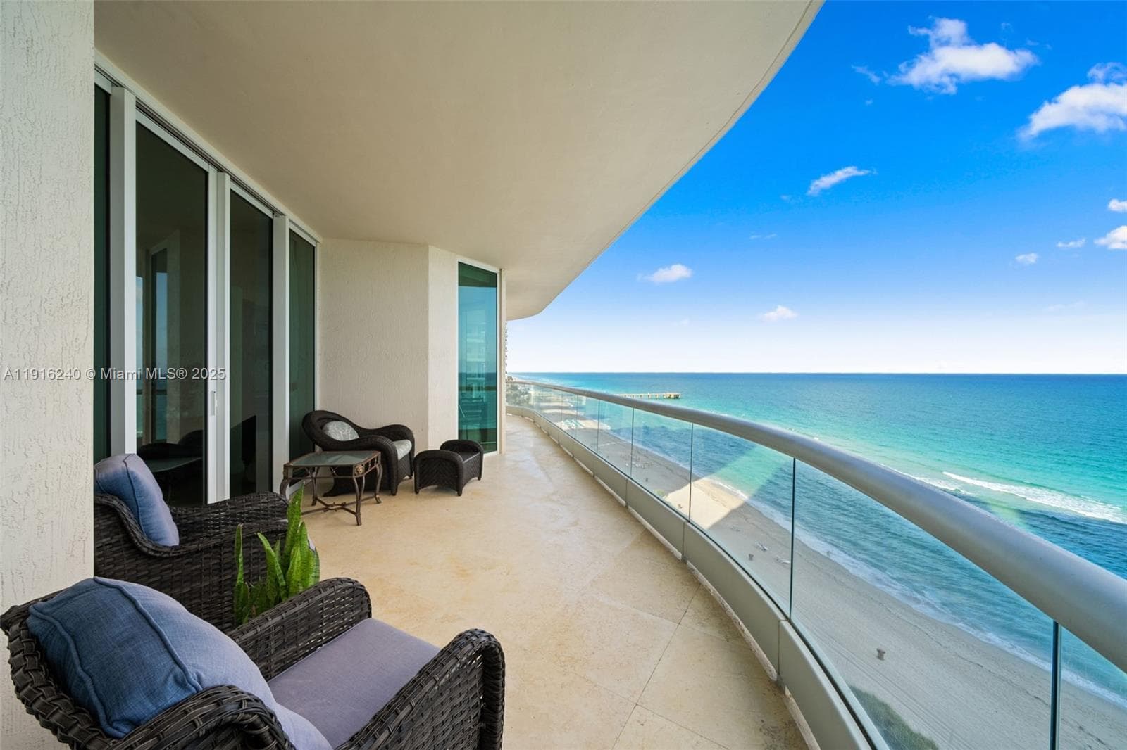 Turnberry Ocean Colony · #1202 in Sunny Isles Beach - Photo 24