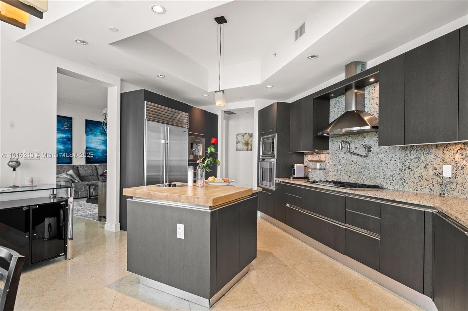 Turnberry Ocean Colony · #1202 in Sunny Isles Beach - Photo 19