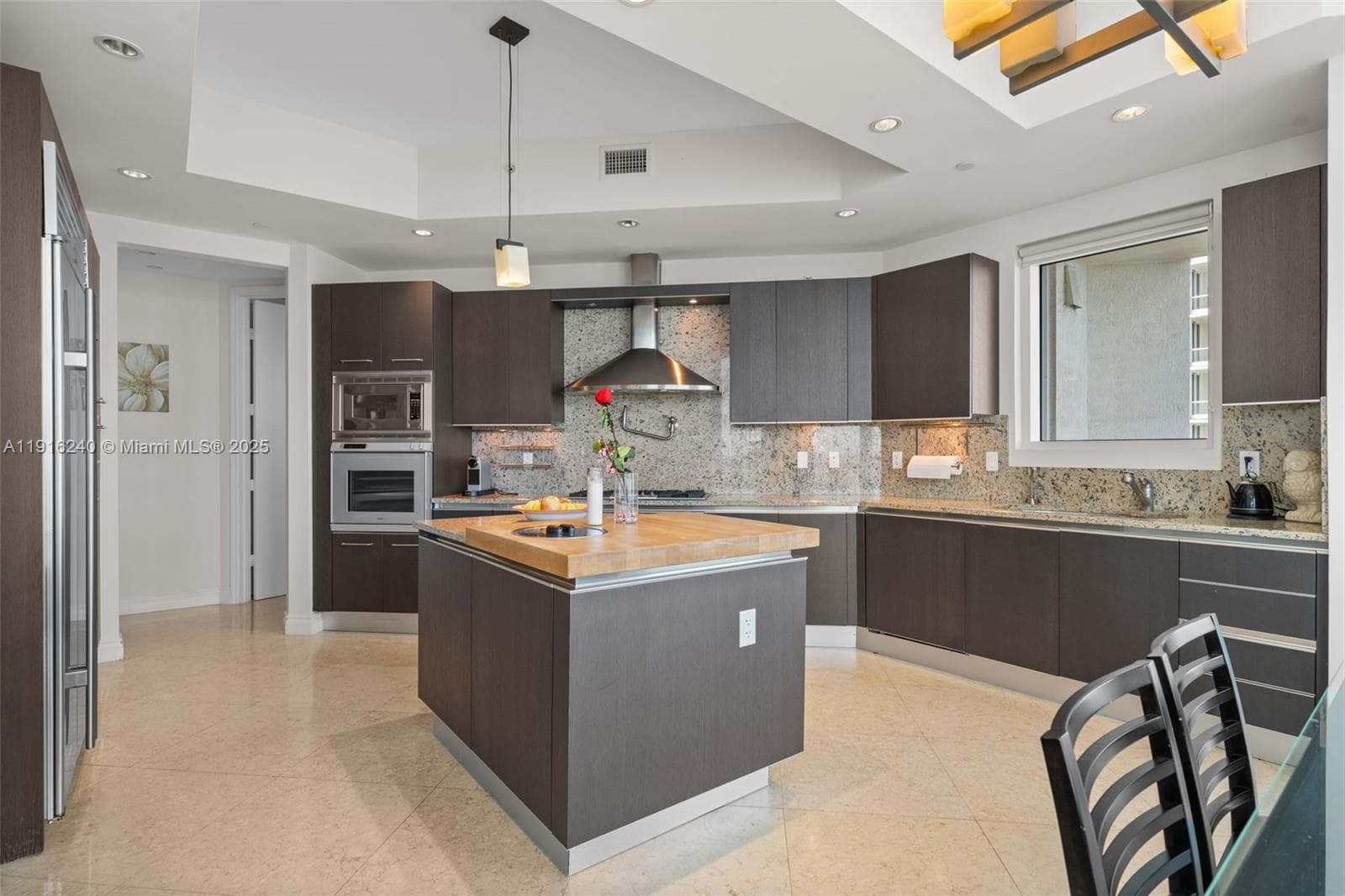 Turnberry Ocean Colony · #1202 in Sunny Isles Beach - Photo 21