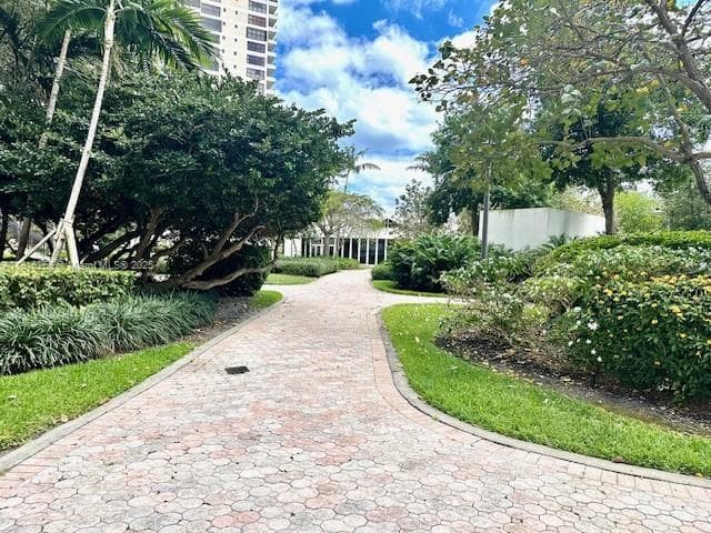 OLYMPUS CONDO PHASE · #1514 in Hallandale Beach - Photo 24