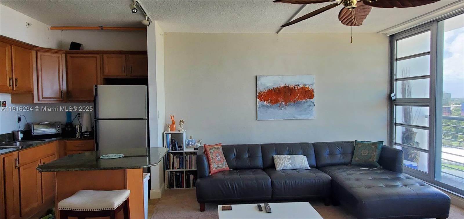 Home Tower · #10G in Hollywood - Photo 6