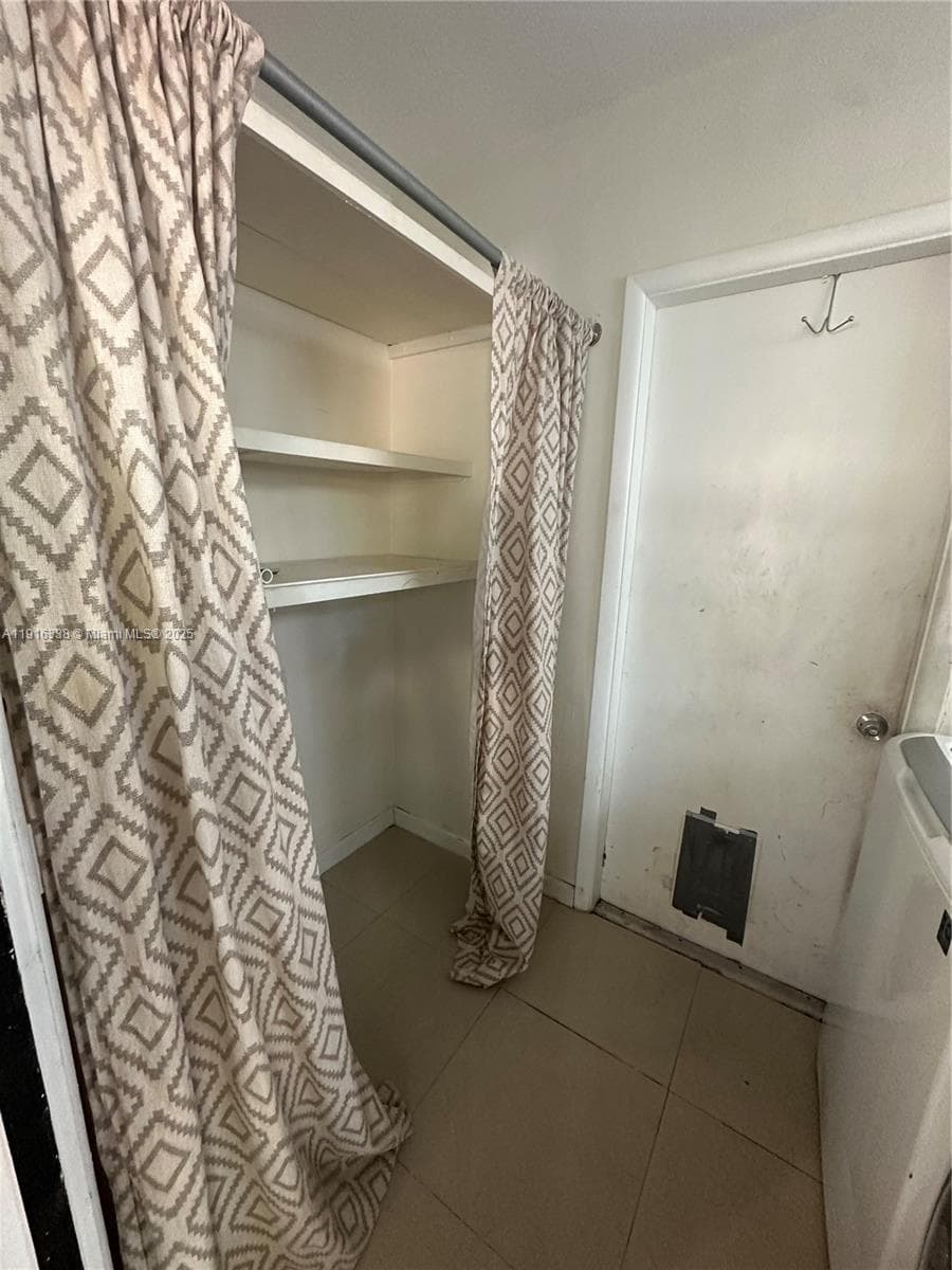 2421 N 57th Ter #0 photo 27