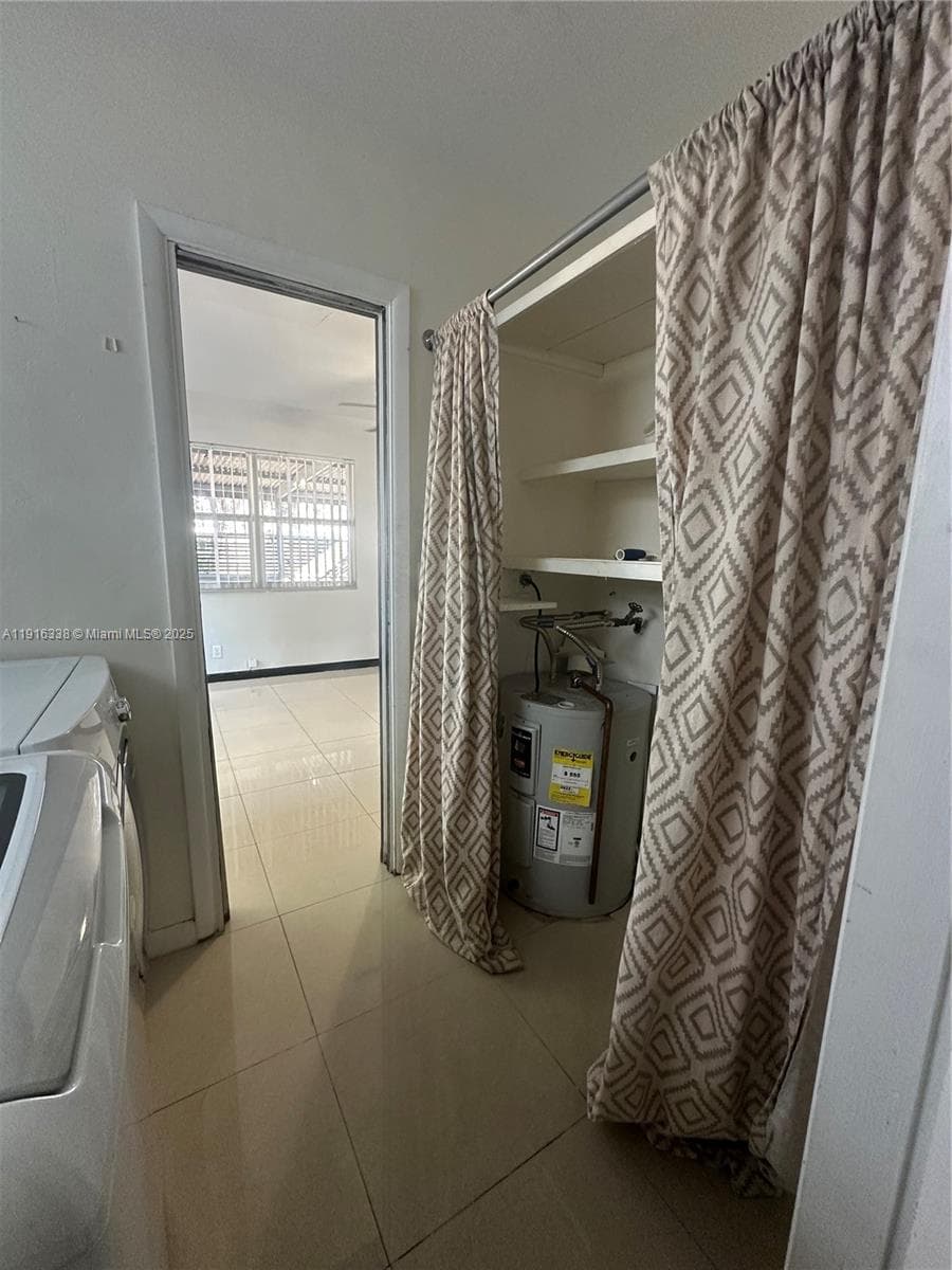 2421 N 57th Ter #0 photo 26