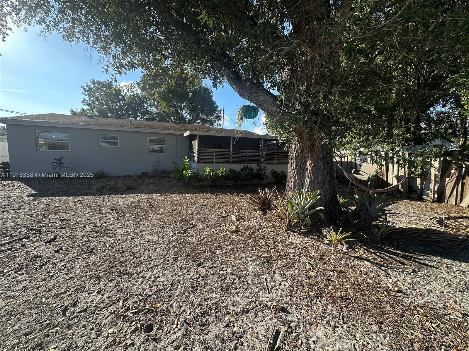 2421 N 57th Ter #0 photo 32