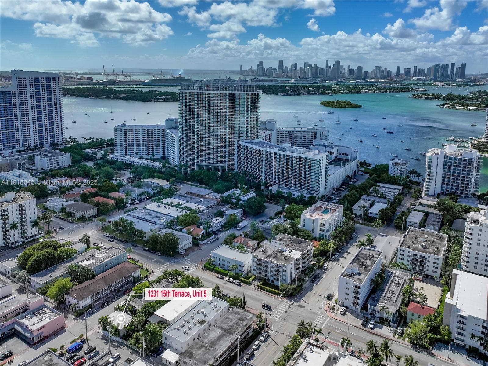 THE DARIA CONDO · #5 in Miami Beach - Photo 28