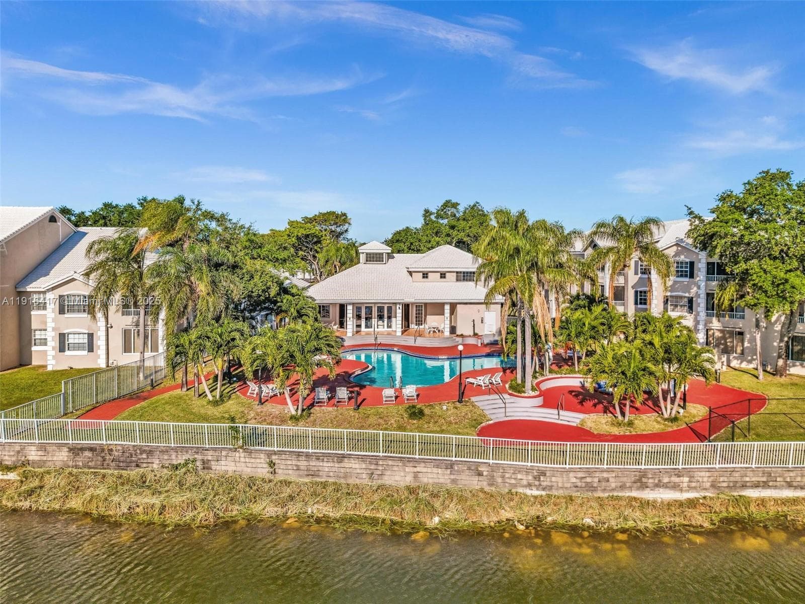 LAKEVIEW CLUB CONDO · #313 in Oakland Park - Photo 27