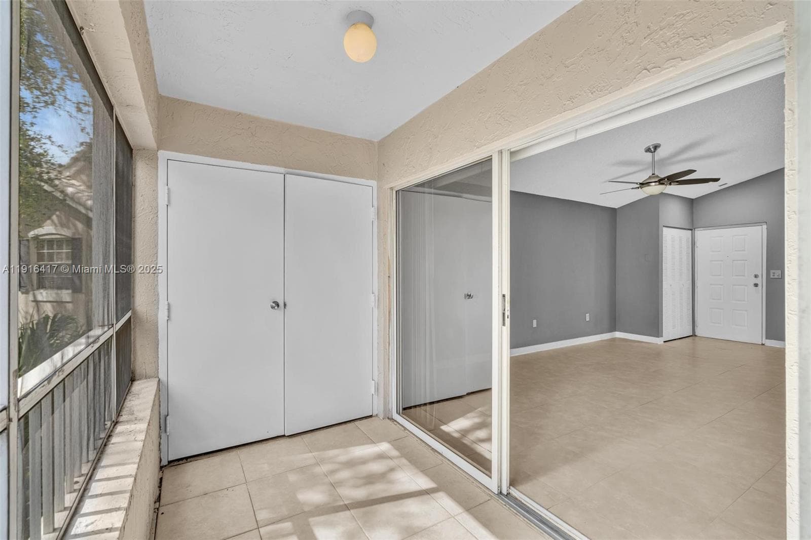 LAKEVIEW CLUB CONDO · #313 in Oakland Park - Photo 17