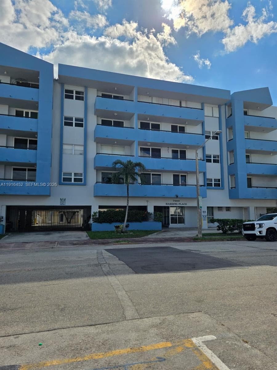 HARDING PLACE CONDO · #204 in Miami Beach - Photo 3