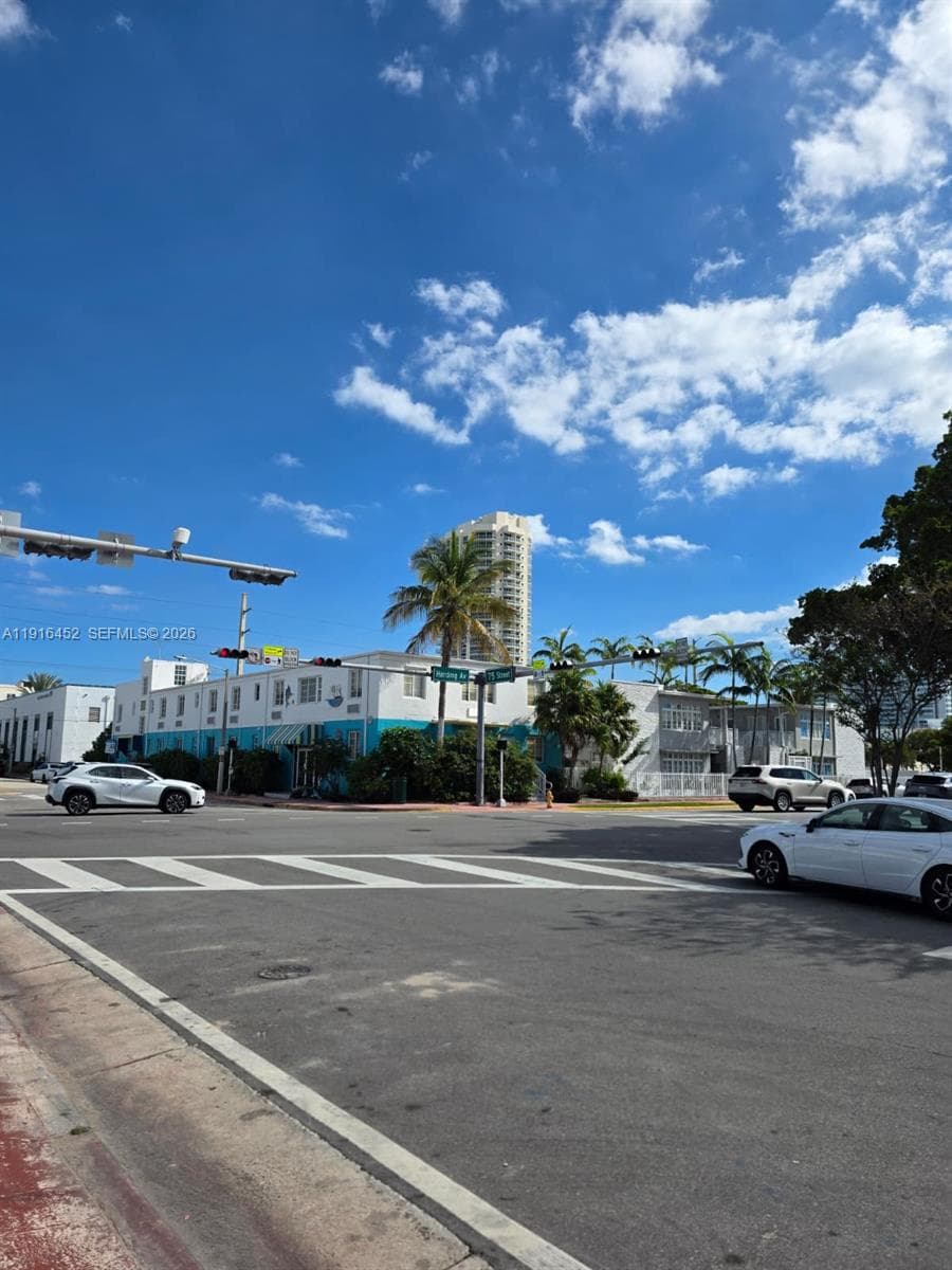 HARDING PLACE CONDO · #204 in Miami Beach - Photo 5
