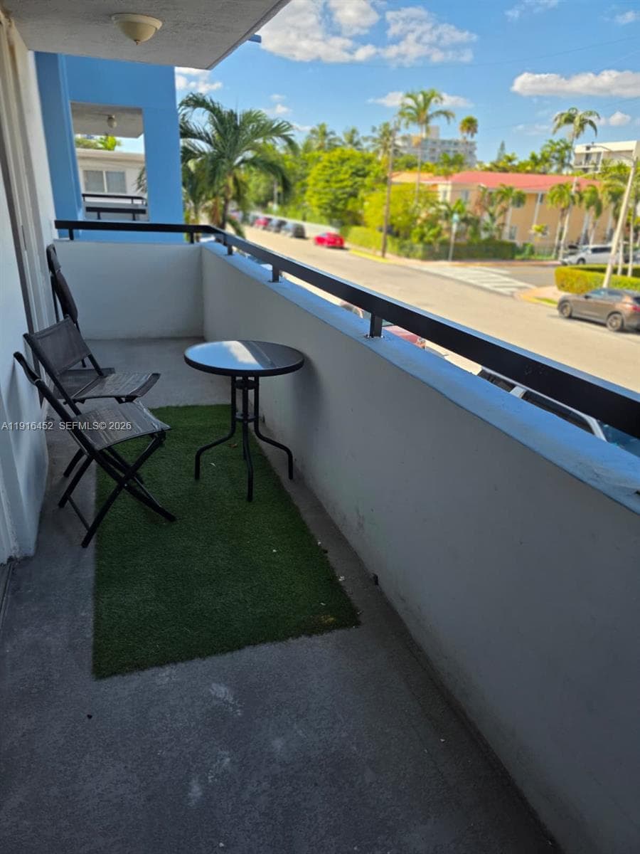 HARDING PLACE CONDO · #204 in Miami Beach - Photo 33