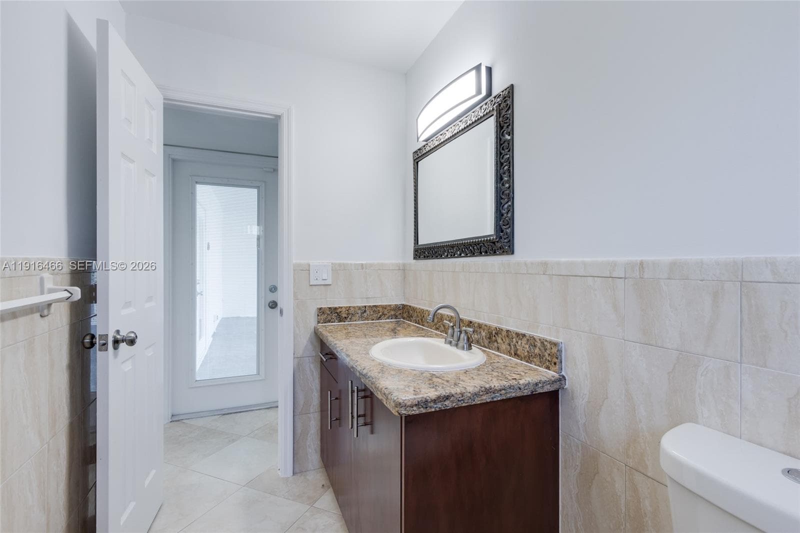 5425 Madison St photo 14
