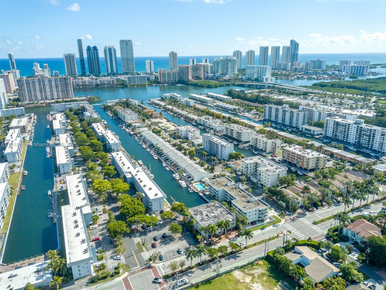 Koya Bay · #301 in North Miami Beach - Photo 37