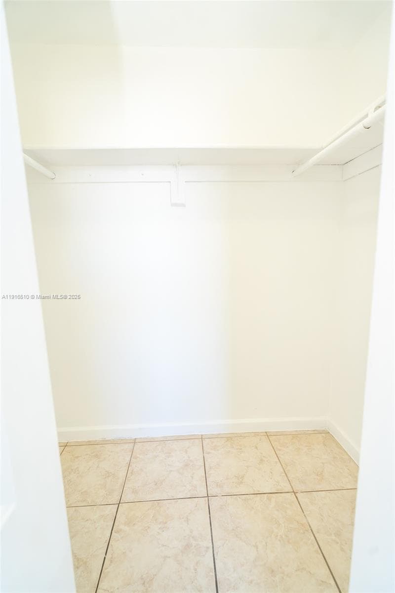 Koya Bay · #301 in North Miami Beach - Photo 25