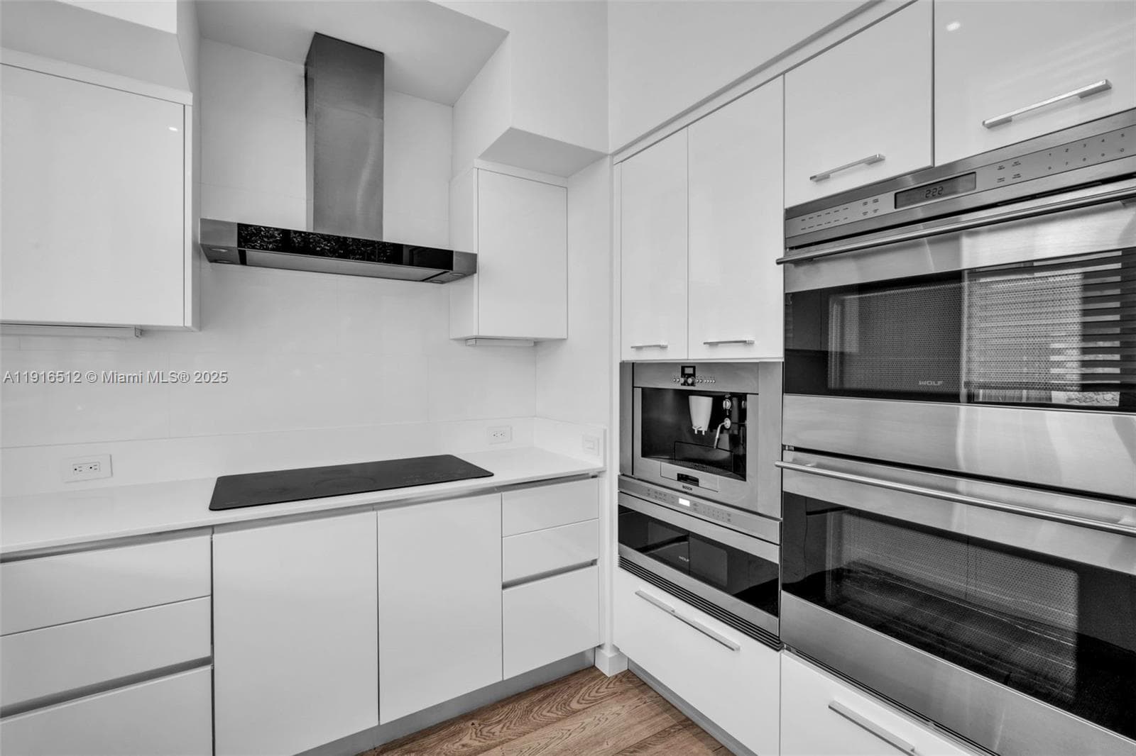 9501 Collins Ave #1 photo 24
