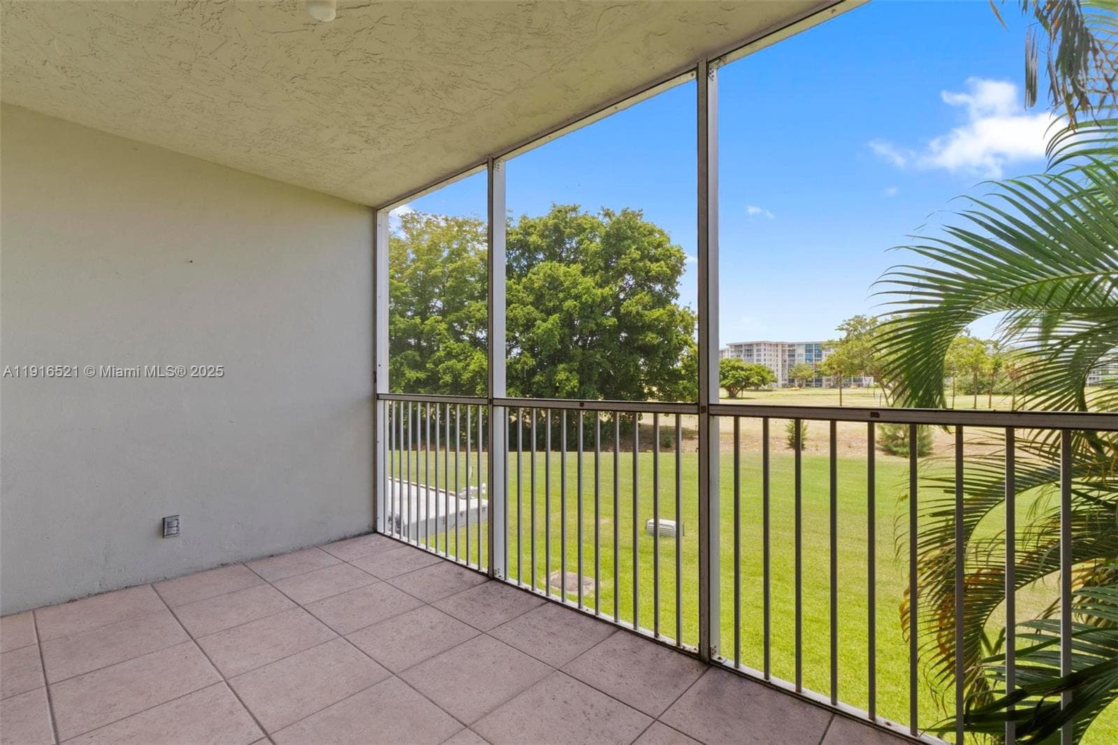 NO 30 PALM-AIRE COUNTRY C · #205 in Pompano Beach - Photo 18