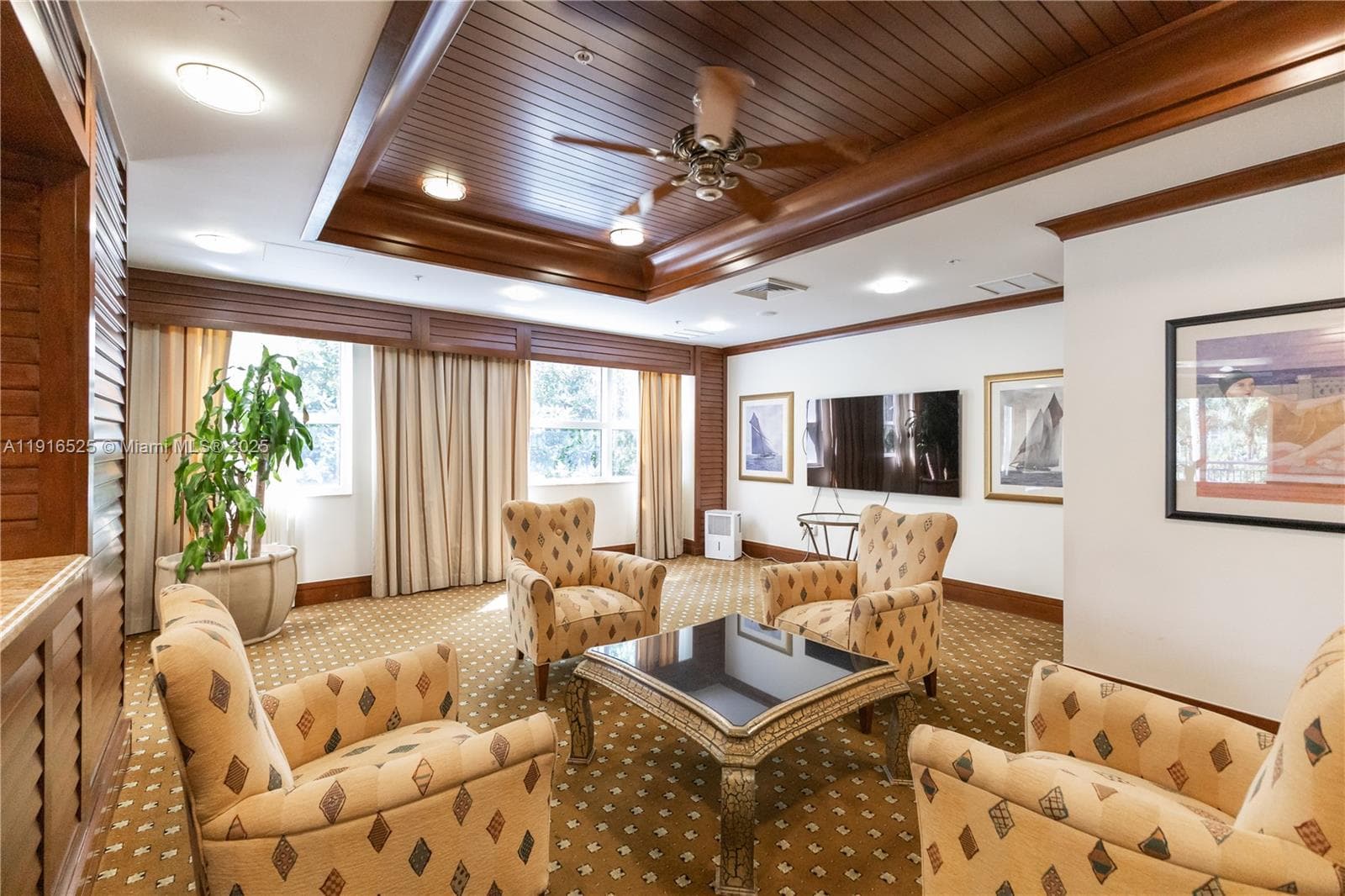 TURNBERRY ON THE GREEN CO · #515 in Aventura - Photo 34
