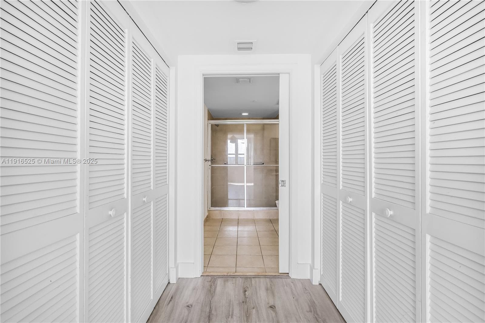TURNBERRY ON THE GREEN CO · #515 in Aventura - Photo 10