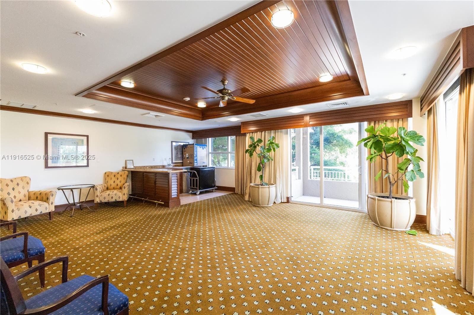 TURNBERRY ON THE GREEN CO · #515 in Aventura - Photo 33