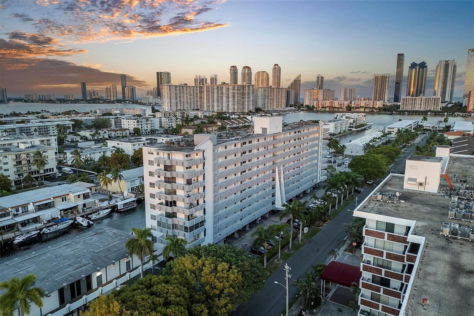 Coral Isle East · #808 in North Miami Beach - Photo 35