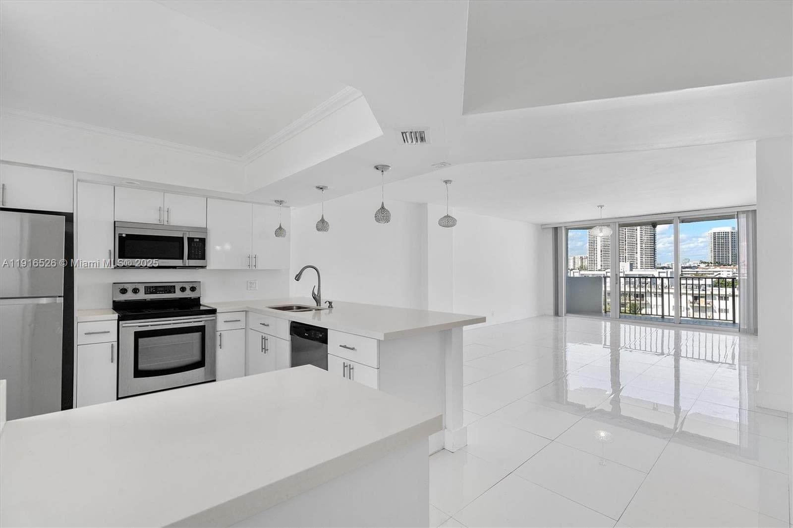 Coral Isle East · #808 in North Miami Beach - Photo 4