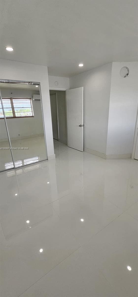 HEMINGWAY VILLA CONDO · #203 in Miami - Photo 2