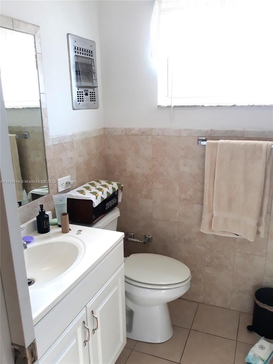 First Gulfstream Gardens · #407A in Hallandale Beach - Photo 16