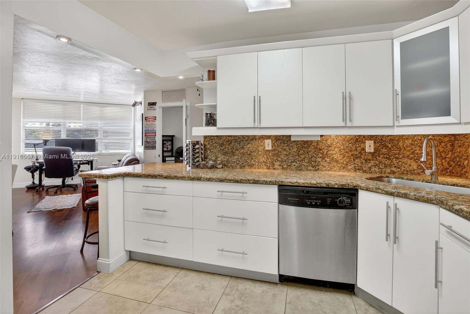 COMMODORE PLAZA CONDO · #506 in Aventura - Photo 10