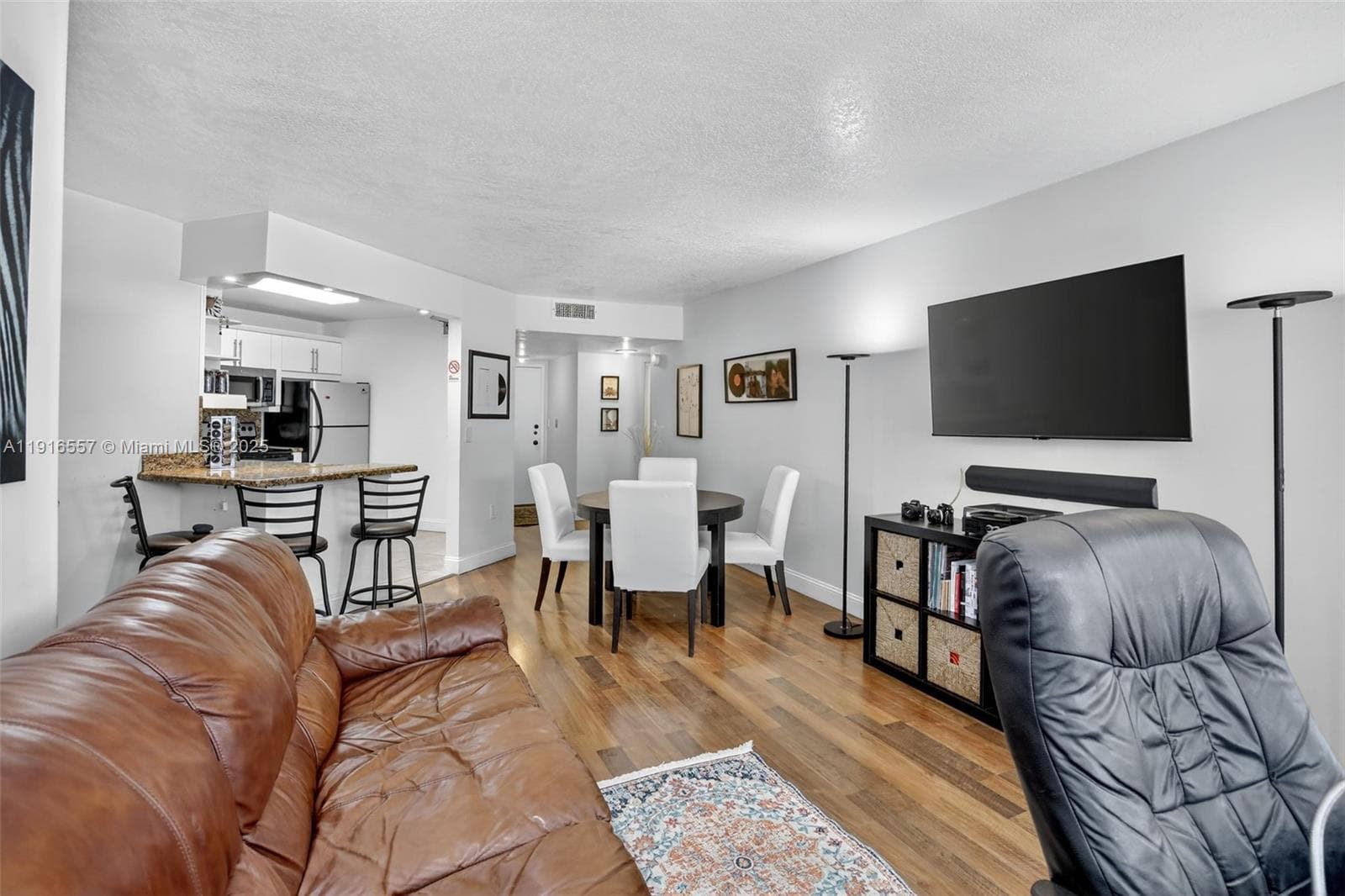 COMMODORE PLAZA CONDO · #506 in Aventura - Photo 15