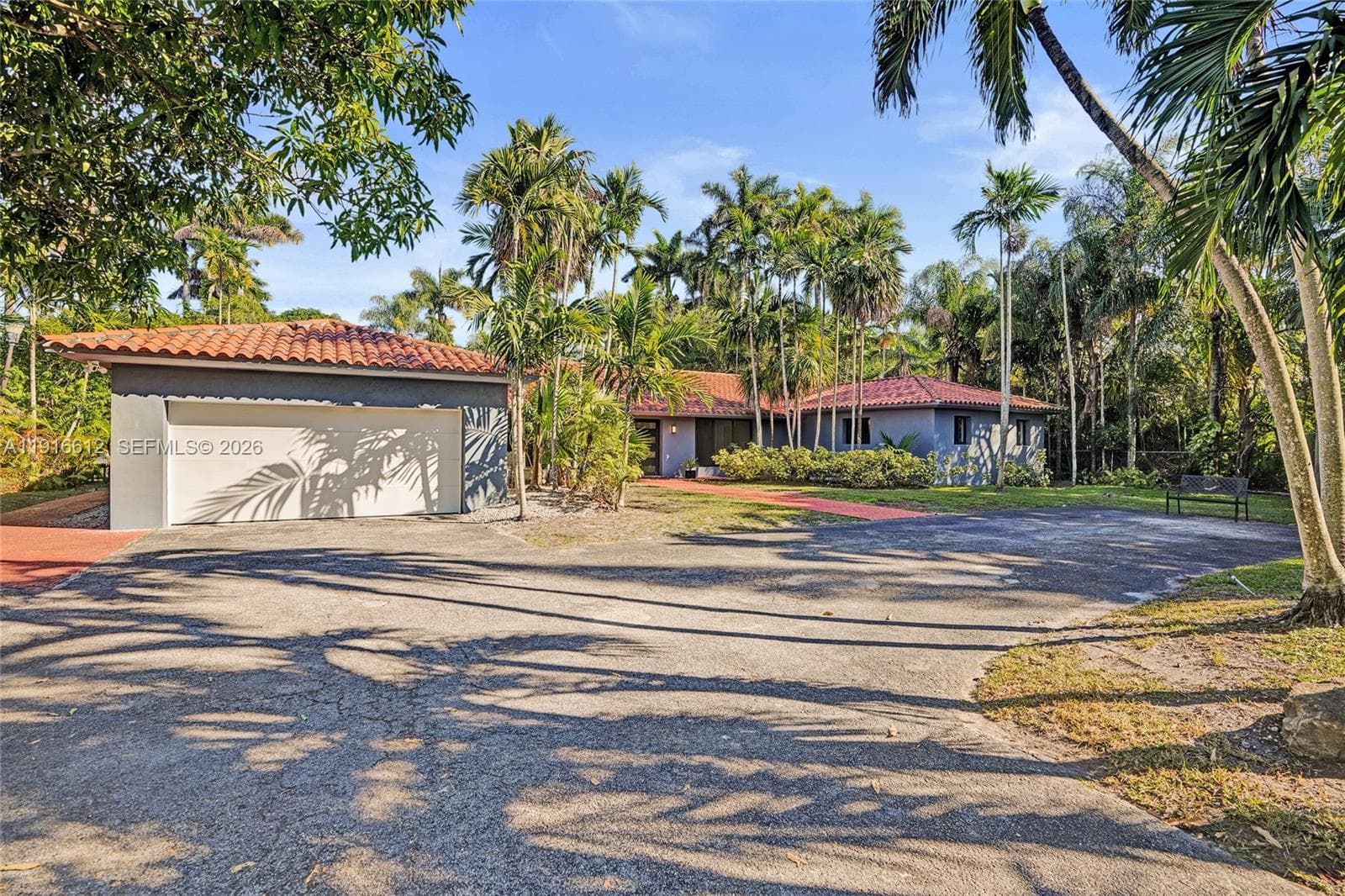 14135 N Miami Ave photo 24