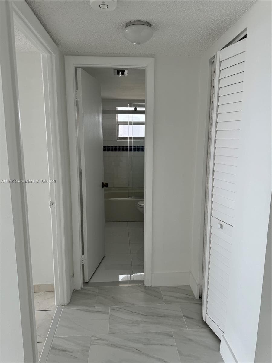 BYRON PARK CONDO · #506 in Miami Beach - Photo 19