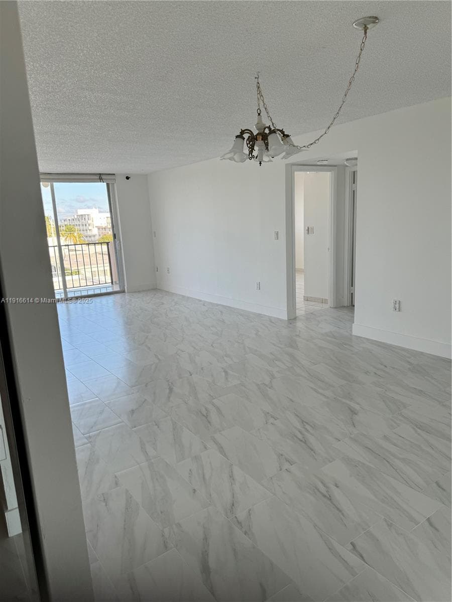 BYRON PARK CONDO · #506 in Miami Beach - Photo 4
