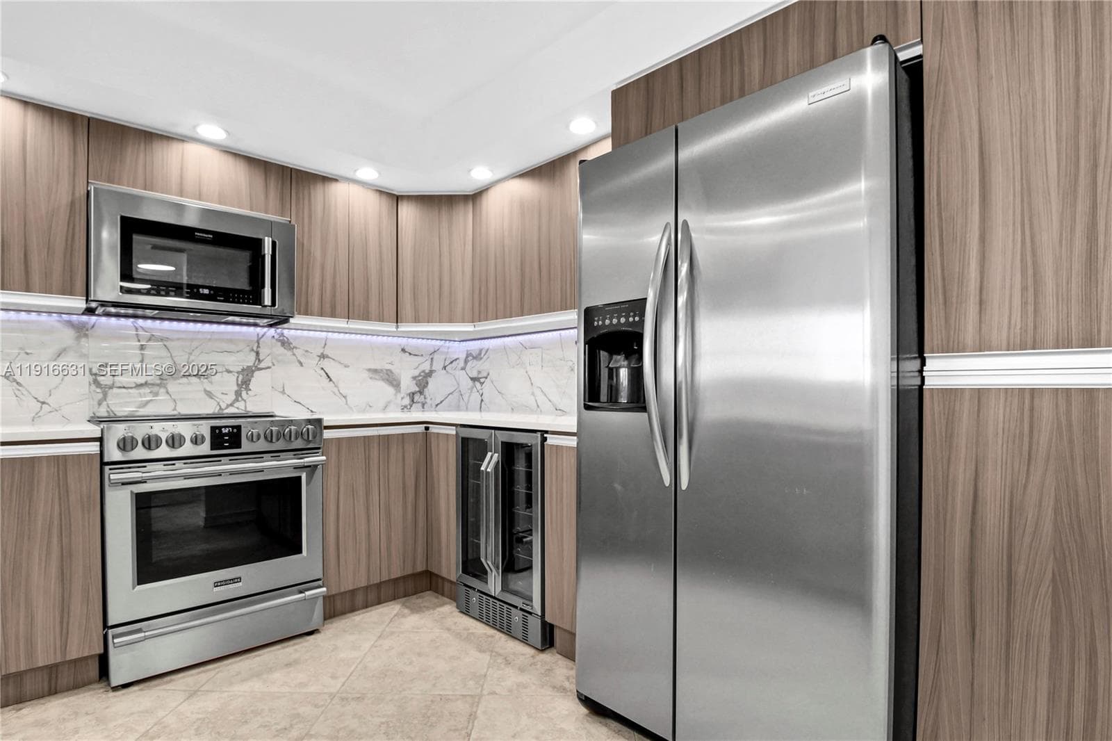 Oceanview Park · #821 in Hallandale Beach - Photo 6
