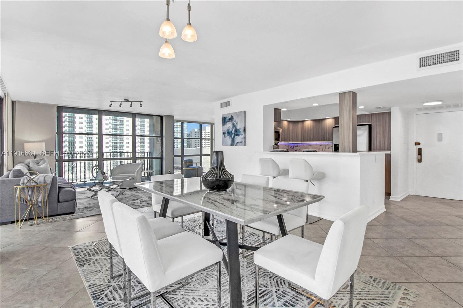 Oceanview Park · #821 in Hallandale Beach - Photo 11